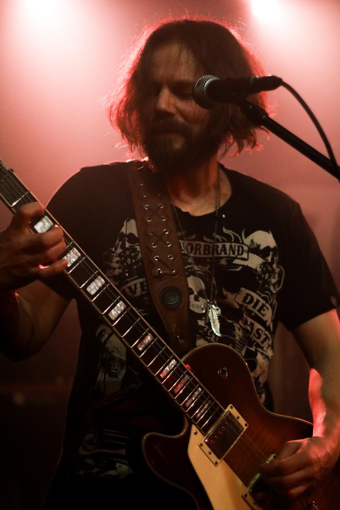 Ninetailz Live